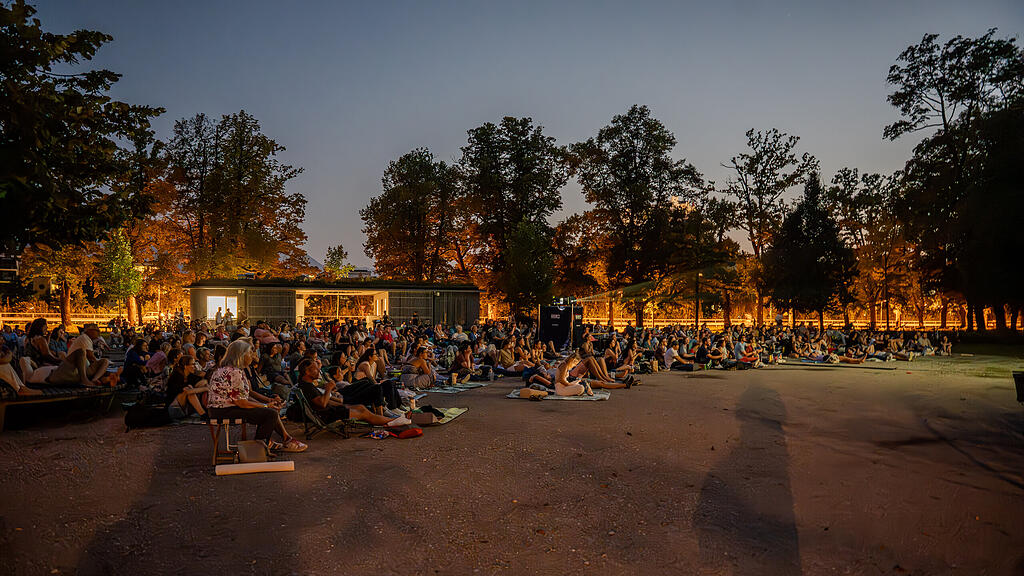 Live in Salzburg - Sommerkino "80 Plus"