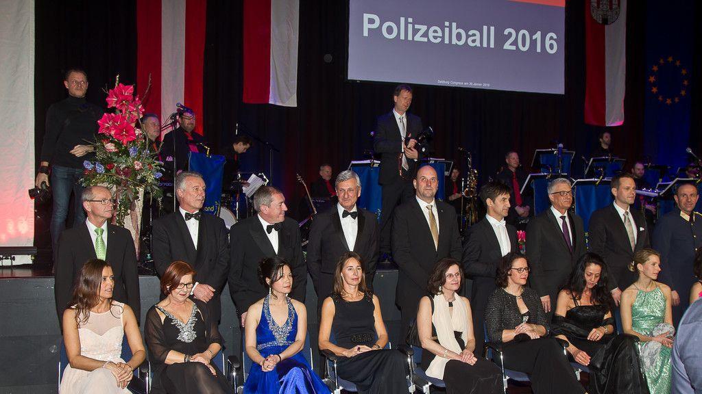 Polizeiball I
