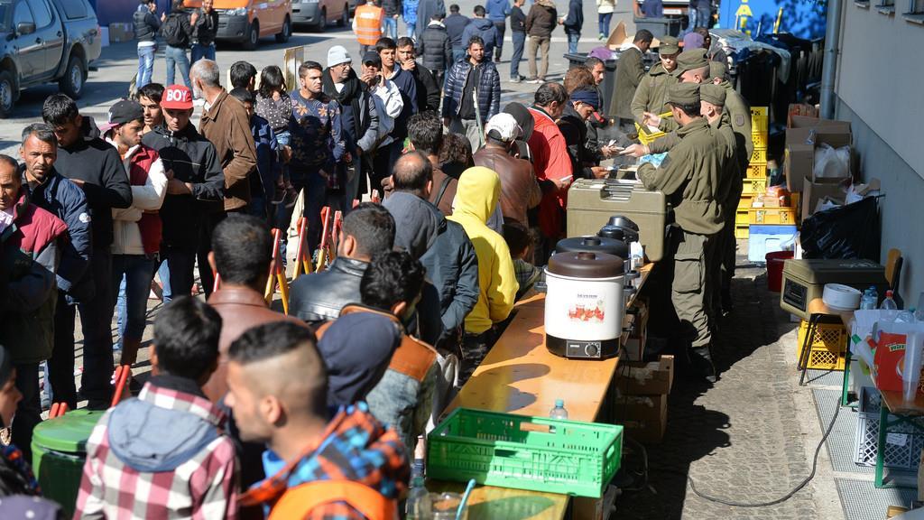 Flüchtlinge - Lage in Salzburg spitzt sich zu I