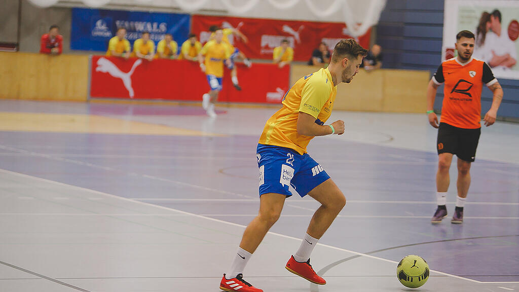 Salzburger Stier, Hallenfu\u00dfball