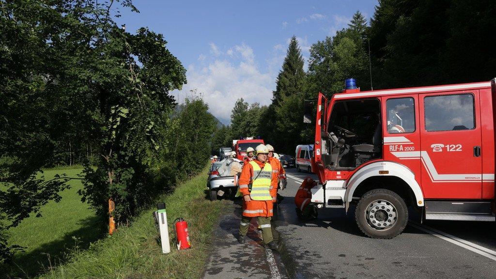 Tödlicher Crash auf B162