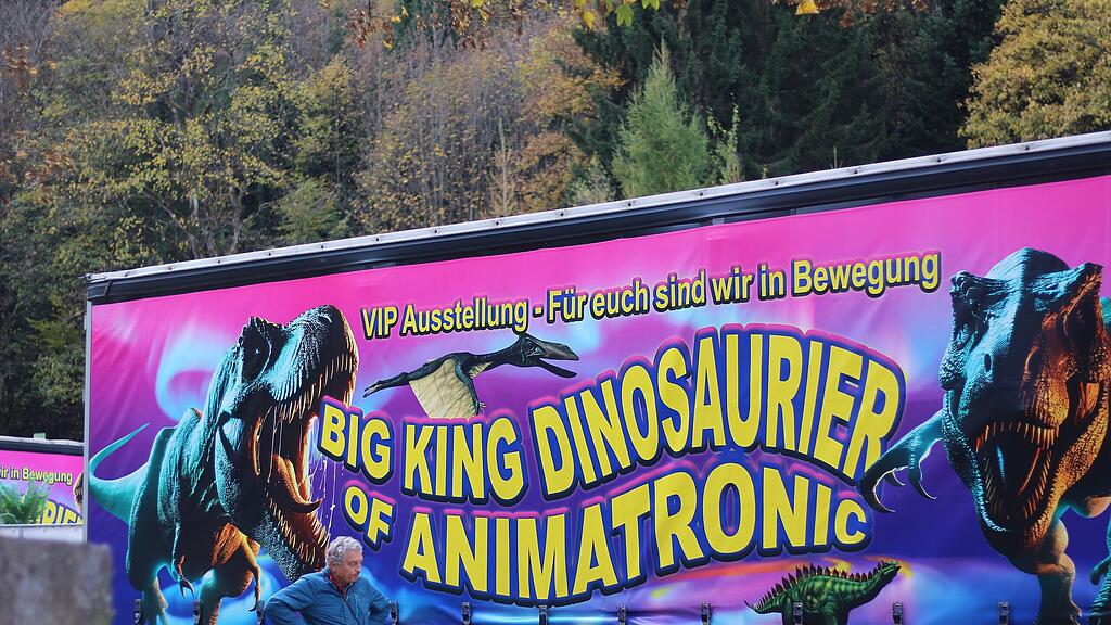 "Big King Dinosaurier of Animatronic" in Bischofshofen