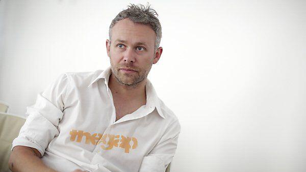 Niko Alm: Nudelsieb-Aktivist und NEOS-Kandidat