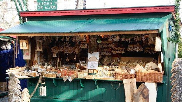Adventmarkt am Mirabellplatz