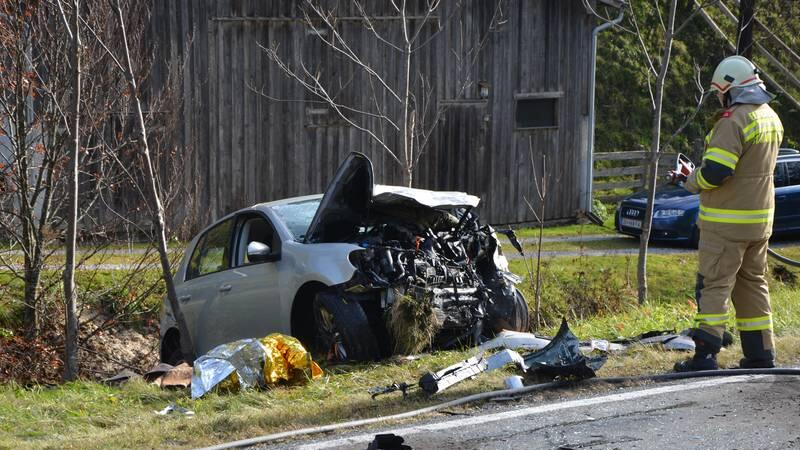 Der Unfall forderte zwei Schwerverletzte.