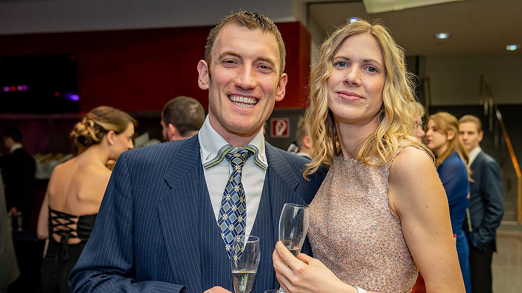 Rot Kreuz Ball 2020