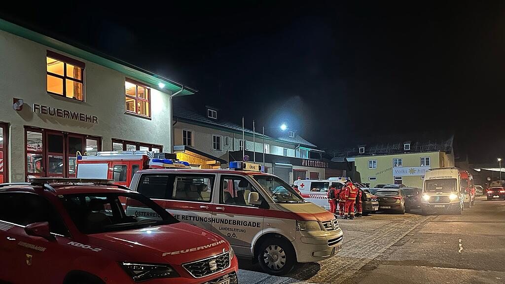 Suchaktion in Vöcklbruck