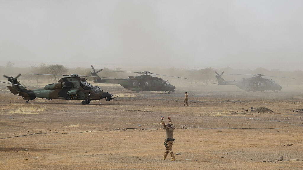 Mali, Frankreich, UNO