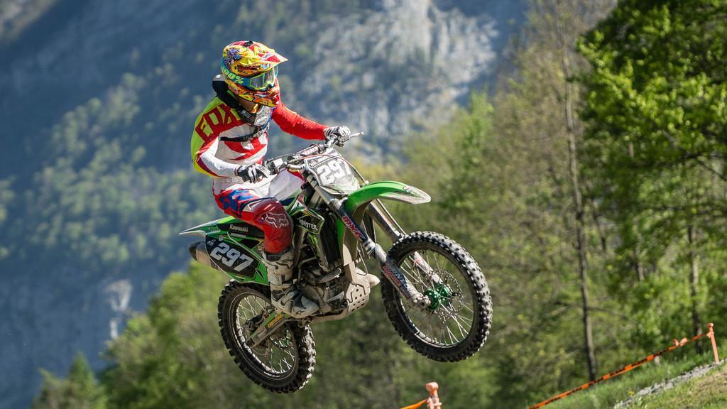 XBOWL MOTOCROSS RACE II