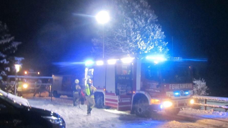 Pkw-Brand in Golling