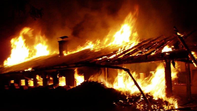 Schießstand in Unken in Brand