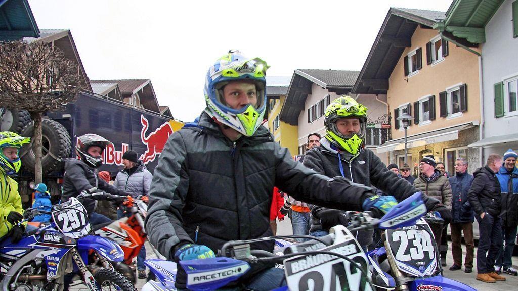 Dakar-Champion Matthias Walkner wird in Kuchl gefeiert I