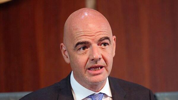 Gianni Infantino muss nicht am Hungertuch nagen