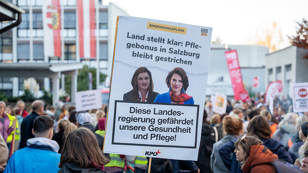Pflege-Demo in Salzburg