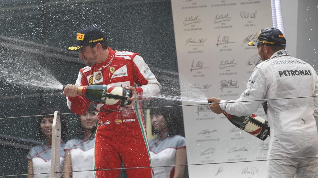 Formel1: Alonso gewinnt Grand Prix von China in Shanghai