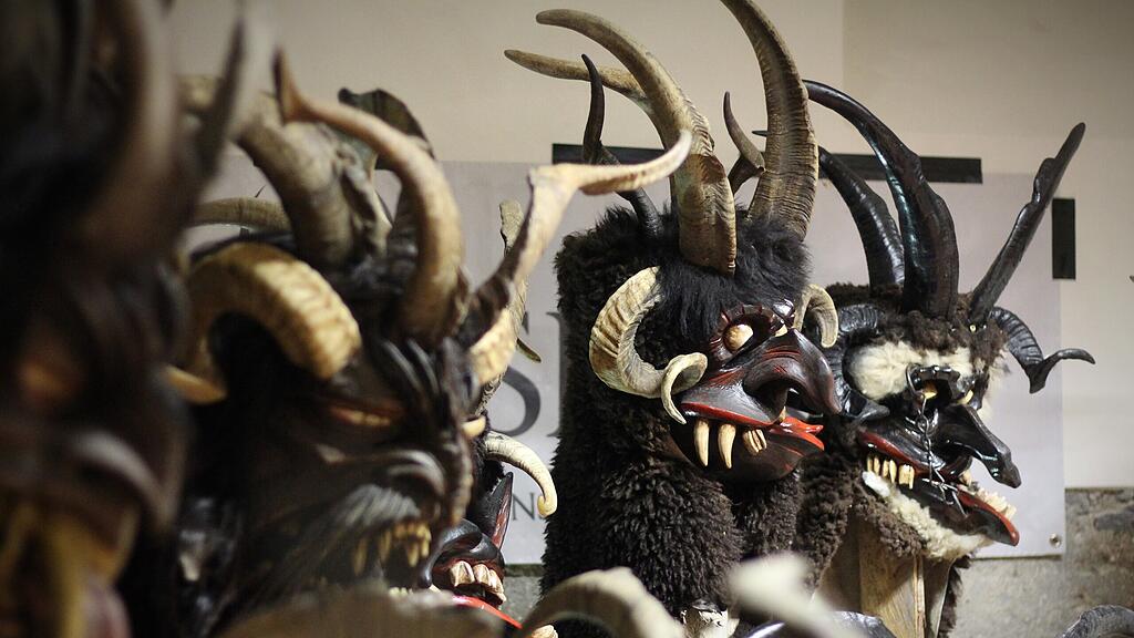 Krampus - Loavn- Ausstellung Brennhof