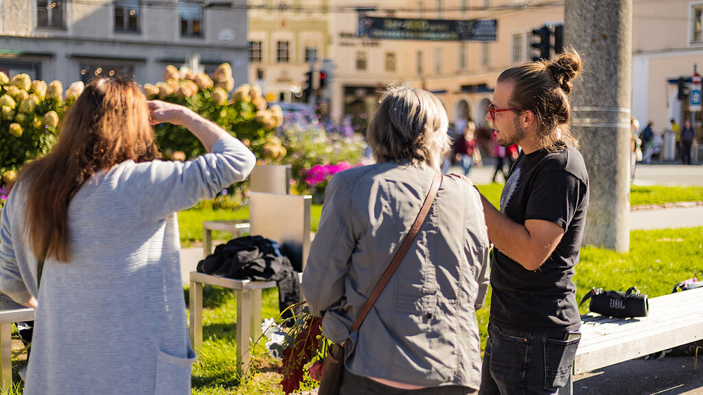 Flower Flashmob