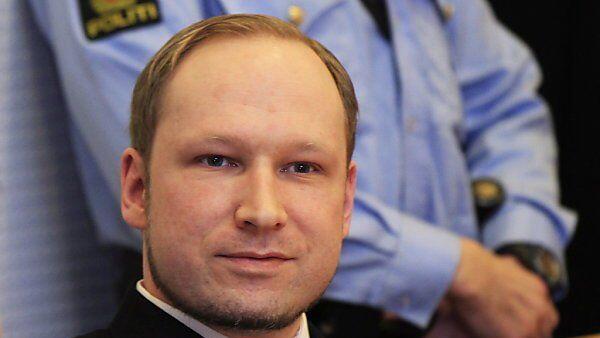 In 21 Jahren Haft kann Breivik noch viel studieren