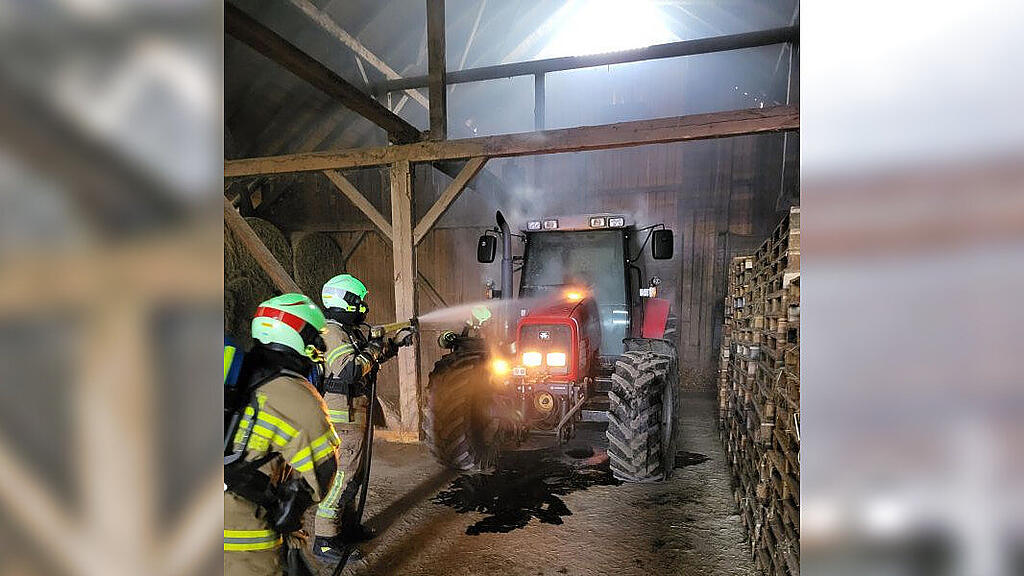 Traktor-Brand Lamprechtshausen