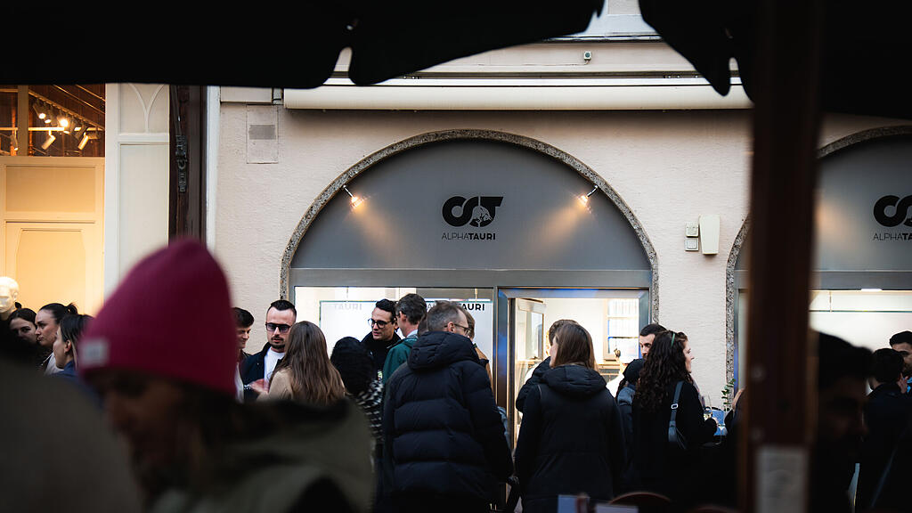 Eröffnung  AlphaTauri Pop-Up Store