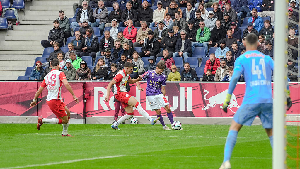 2. Liga: FC Liefering gegen Austria Salzburg