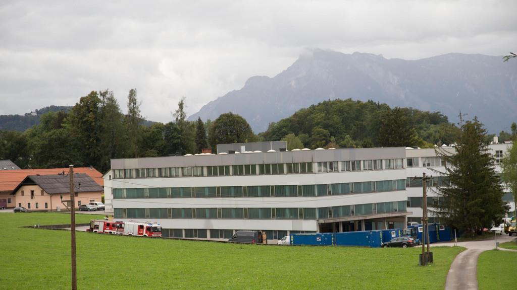 Flüchtlinge in Salzburg: Notquartier in Salzburg-Kasern