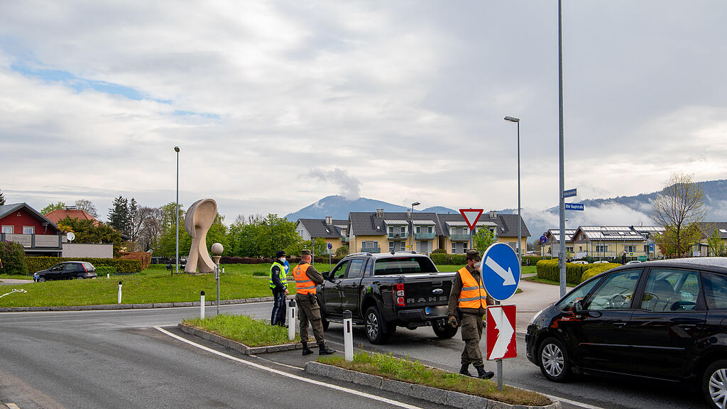 Ausreisekontrollen_Hallein