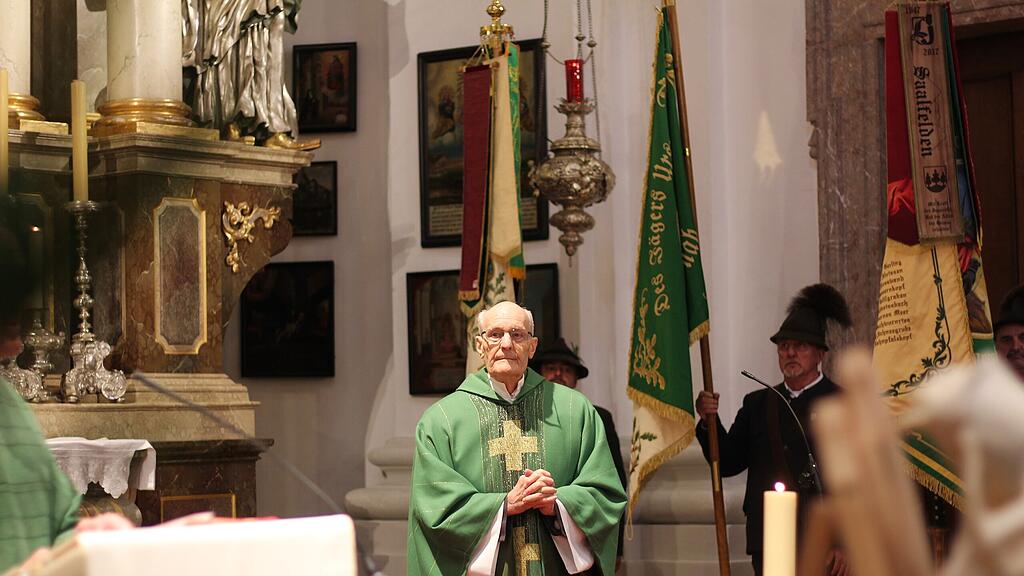 Jägerwallfahrt und Fahnenweihe des Salzburger Jagdschutzverbandes