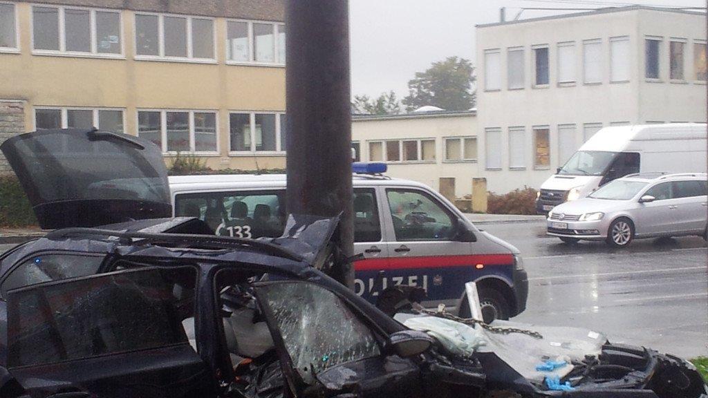 Zwei Tote bei Crash