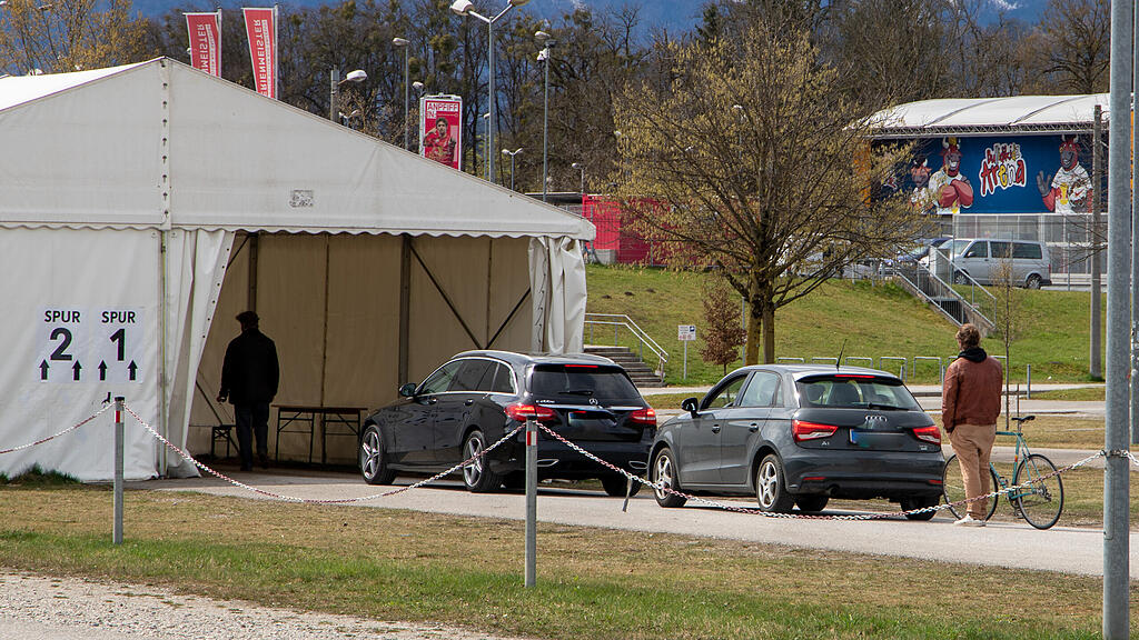 Corona-Teststation Kleßheim: Wenig Andrang