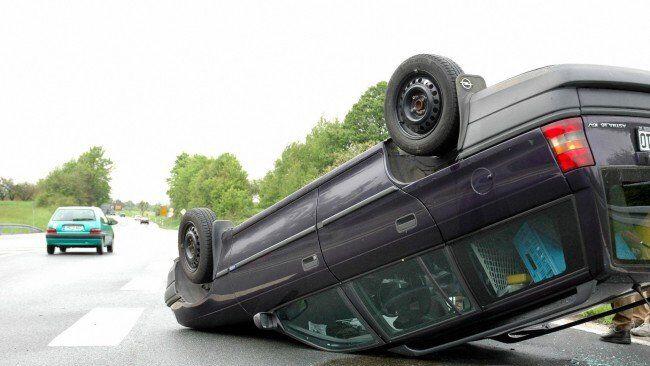 Der 61-Jährige und seine Tochter konnten aus dem Auto klettern.