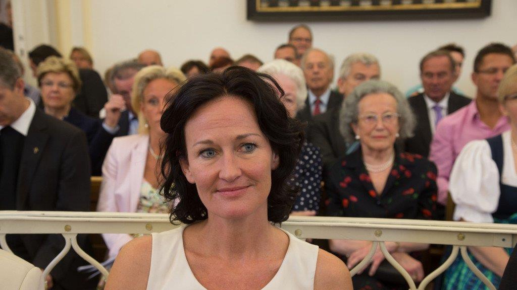 Neue Landesregierung angelobt, III