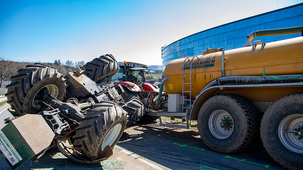 20210330_fmt_traktor_vu_seekirchen_mw-5.jpg