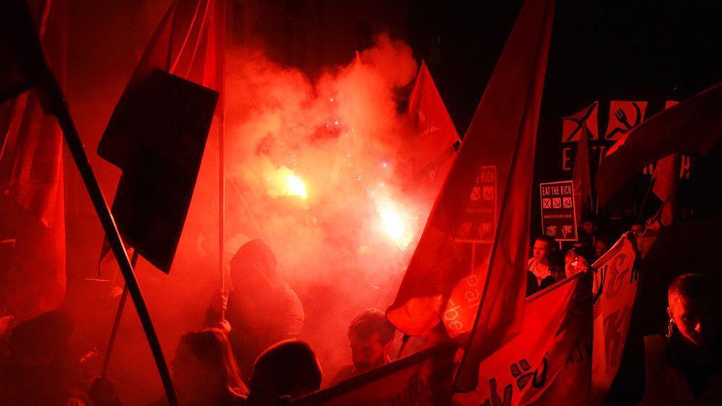 Proteste rund um den 61. Opernball