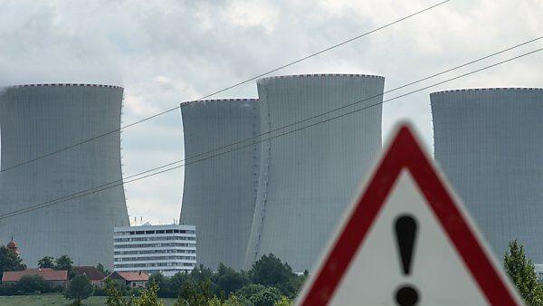 Ausbau des Atomkraftwerks vorerst gestoppt