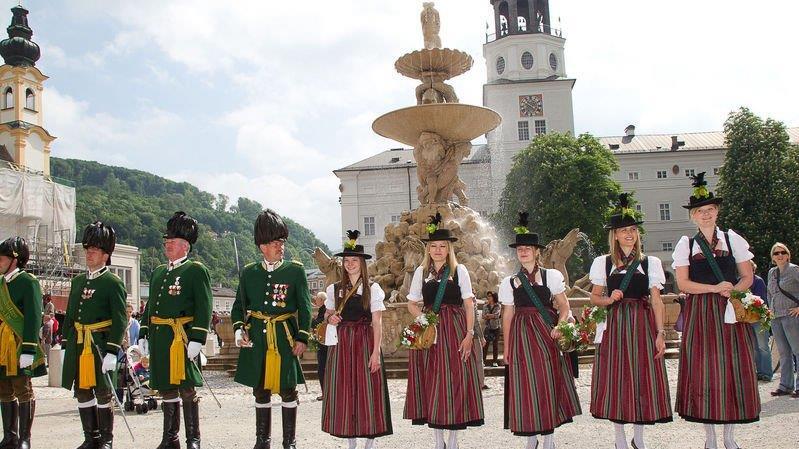 Dult: Umzug durch die Stadt
