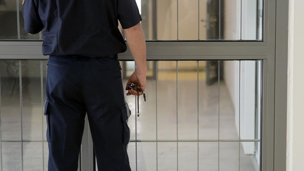 Radikalisierung kann an vielen Orten stattfinden, recht häufig auch in Gefängnissen. (Symbolbild)
