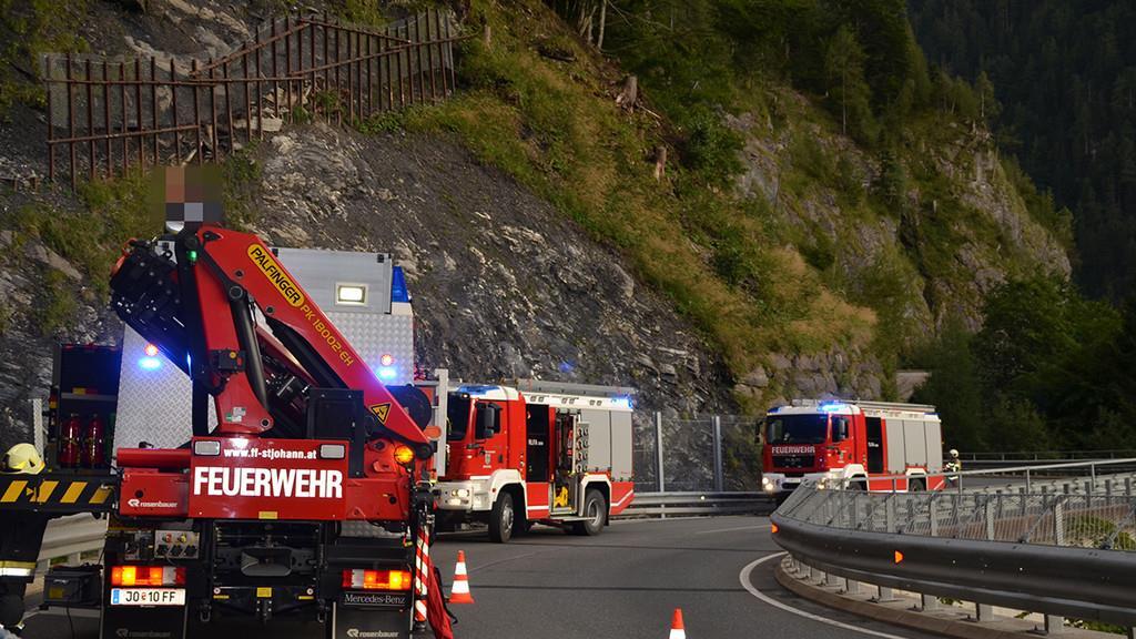 Feuerwehrübung mit Verkehrsunfall