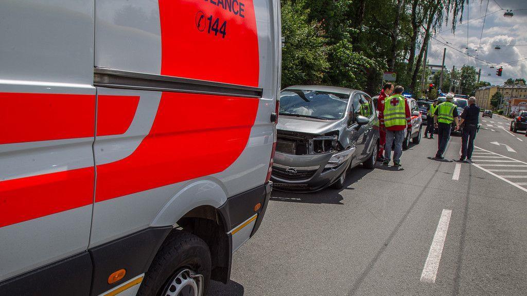 Unfall Rettungsfahrzeug