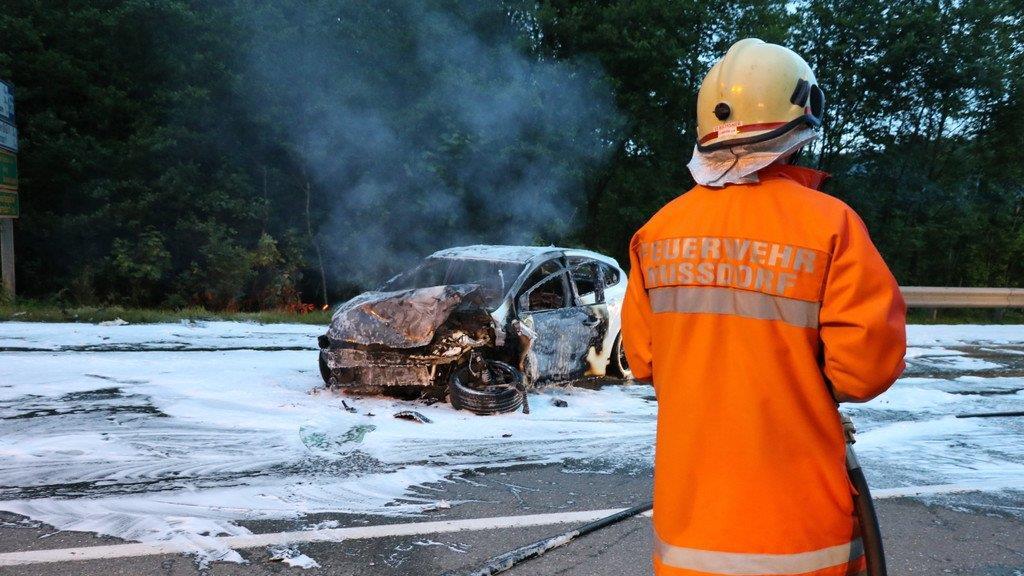 Schwerer Crash auf der B156