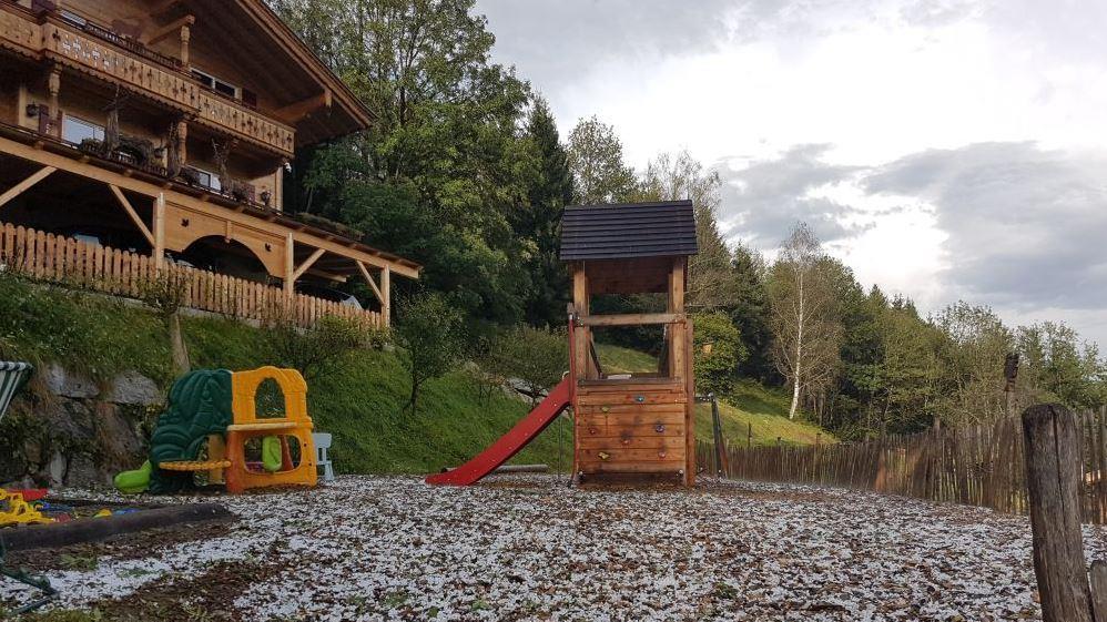 Schwere Hagelschauer in Neukirchen