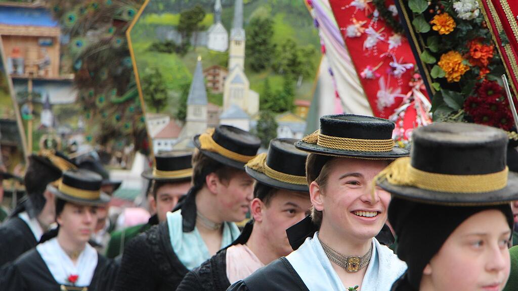 Gro\u00dfer Pongauer Perchtenlauf - Bischofshofen
