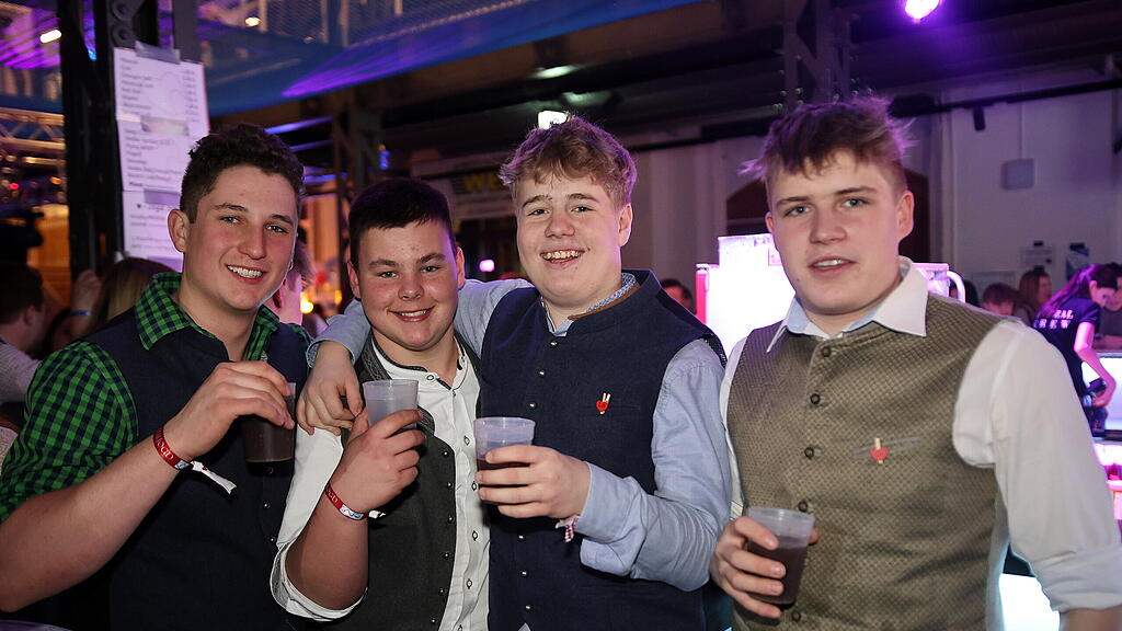 11. Herzaljogd - Die Party in Tracht