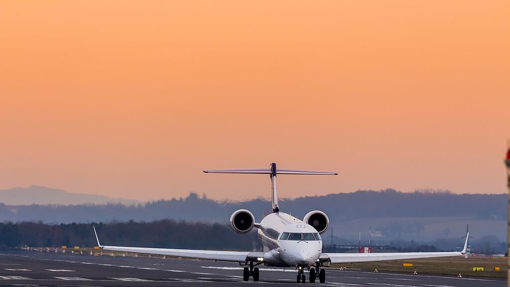 Wird ein Flug annulliert, hat man als Passagier bestimmte Rechte. (Symbolbild)