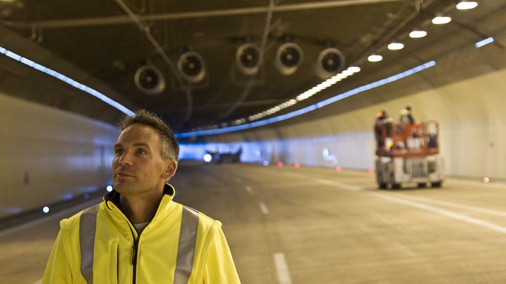 Feinschliff an der Baustelle im Lieferinger Tunnel