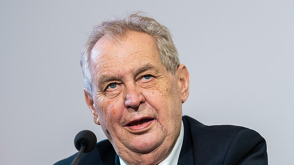 Tschechiens Präsident im Juni bei einem Besuch in Wien