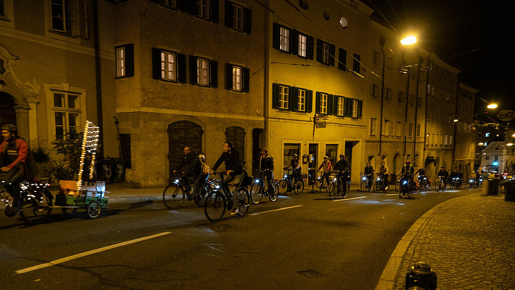 bike night
