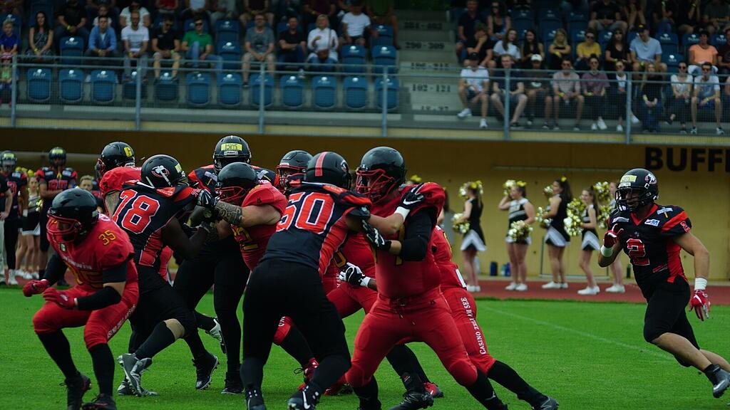 Pinzgau Celtics, Football,