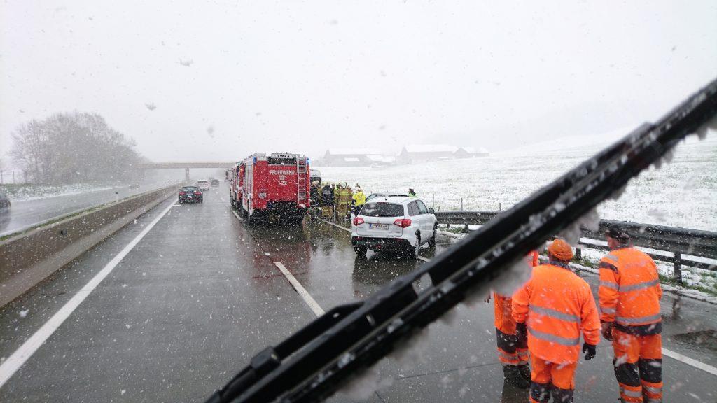 Unfall auf der A1 zwischen Eugendorf und Thalgau