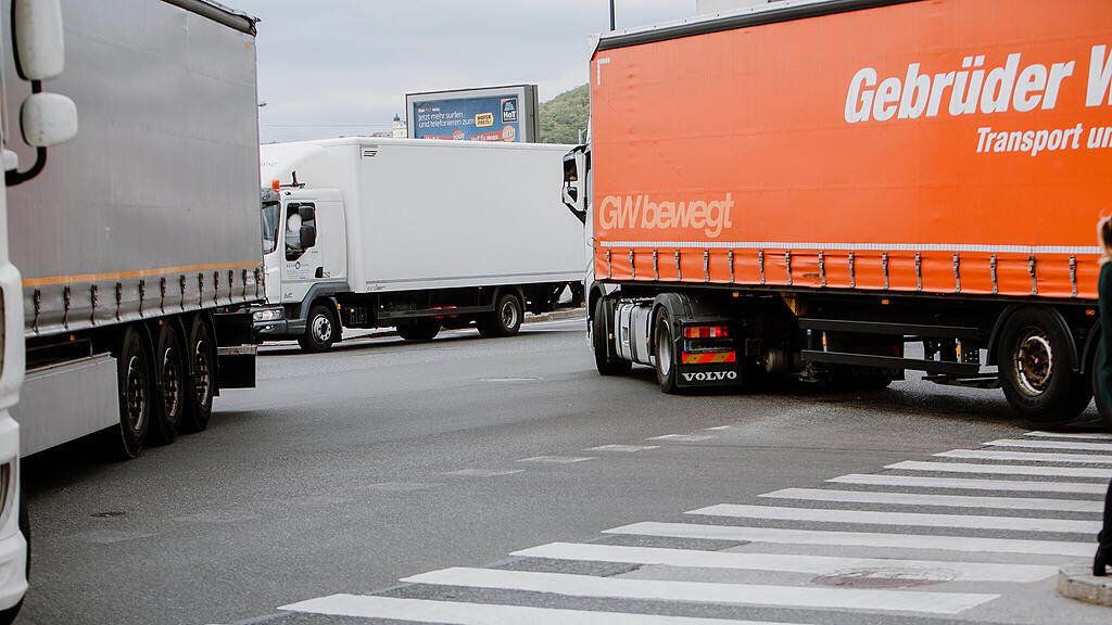 Demo - B\u00fcrgerinitiative f\u00fcr ein lebenswertes Schallmoos